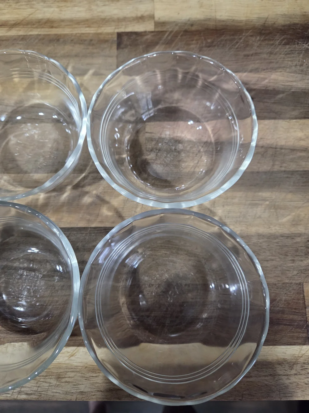 Set of 5 PYREX 463 Custard Cups Small Bowls Scalloped Edge 3 rings Vintage